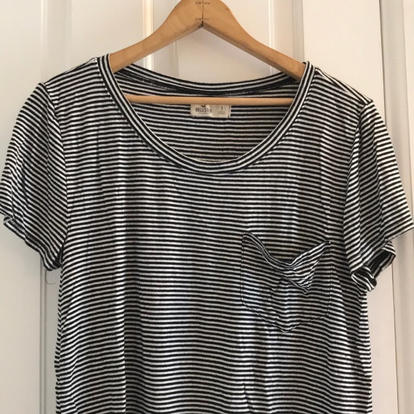 Hollister Stripped T-Shirt Size Small - Picture 3 of 5